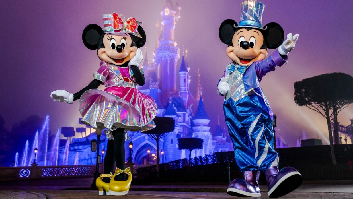 Disneyland Paris Daytime Show 2022 Kostüme Minnie Micky