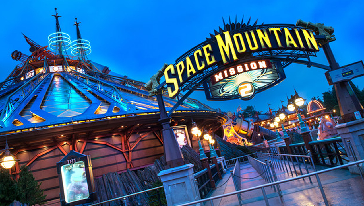 Space Mountain: Mission 2 - Eingang - Disneyland Paris