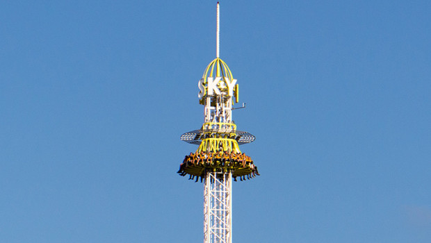 Goetzke Skyfall Free Fall Tower