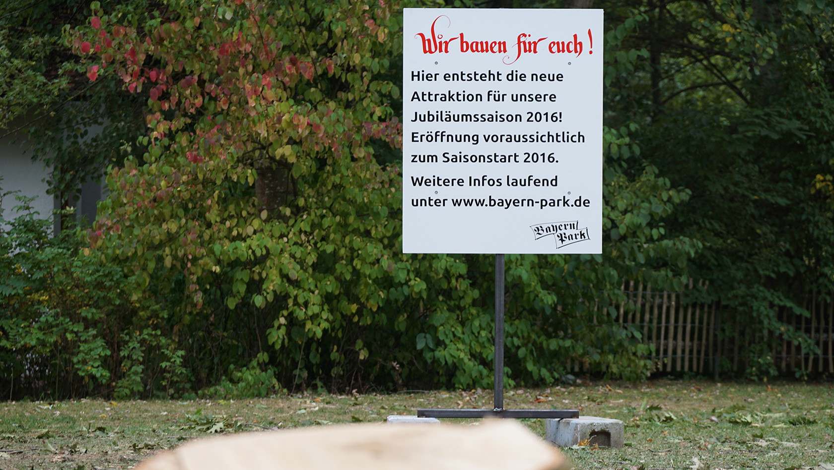 Bayern Park - Schild zur neuen Attraktion 2016