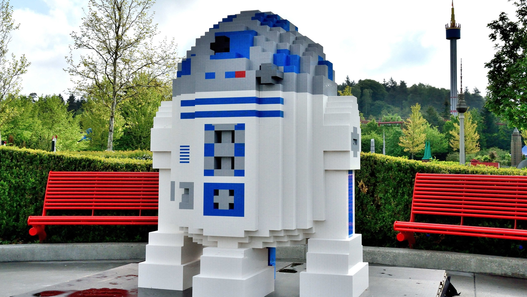 LEGO R2-D2 im LEGOLAND Deutschland