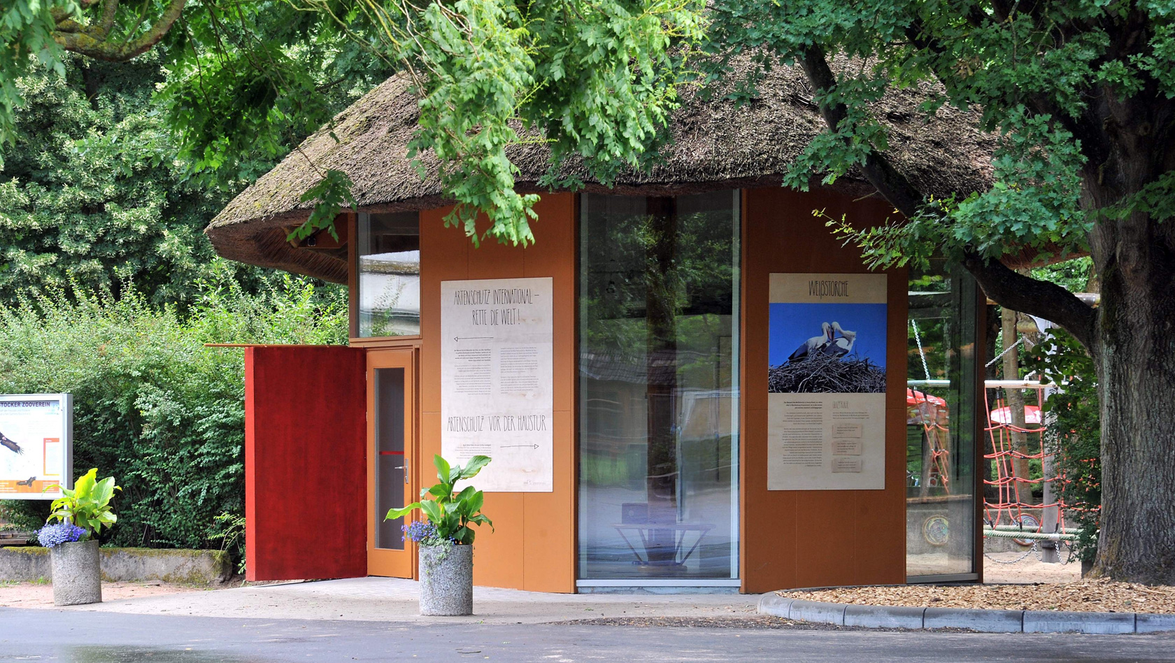 Artenschutz-Pavillon im Zoo Rostock