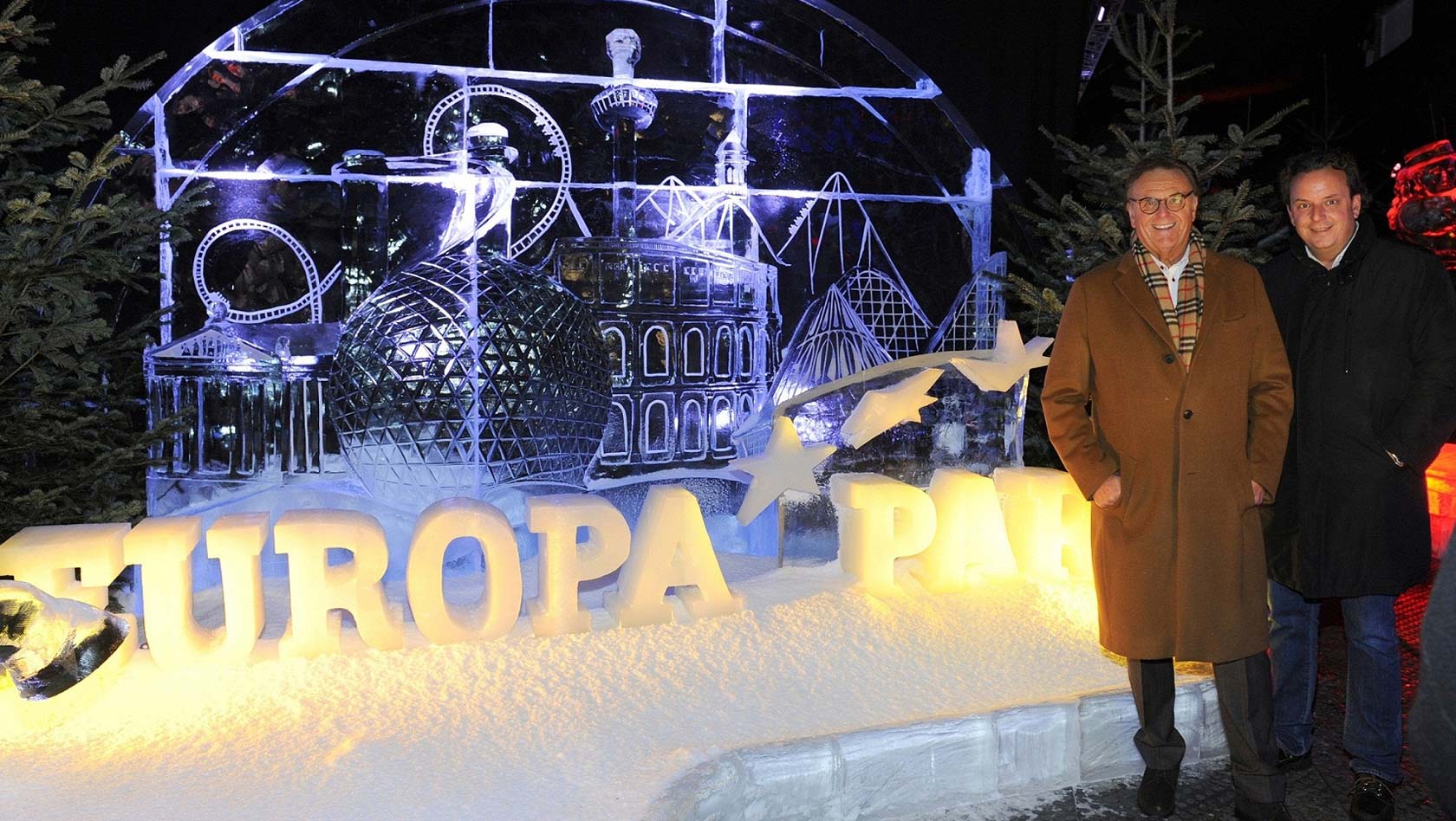 Europa-Park Eisskulptur im Winter 2016