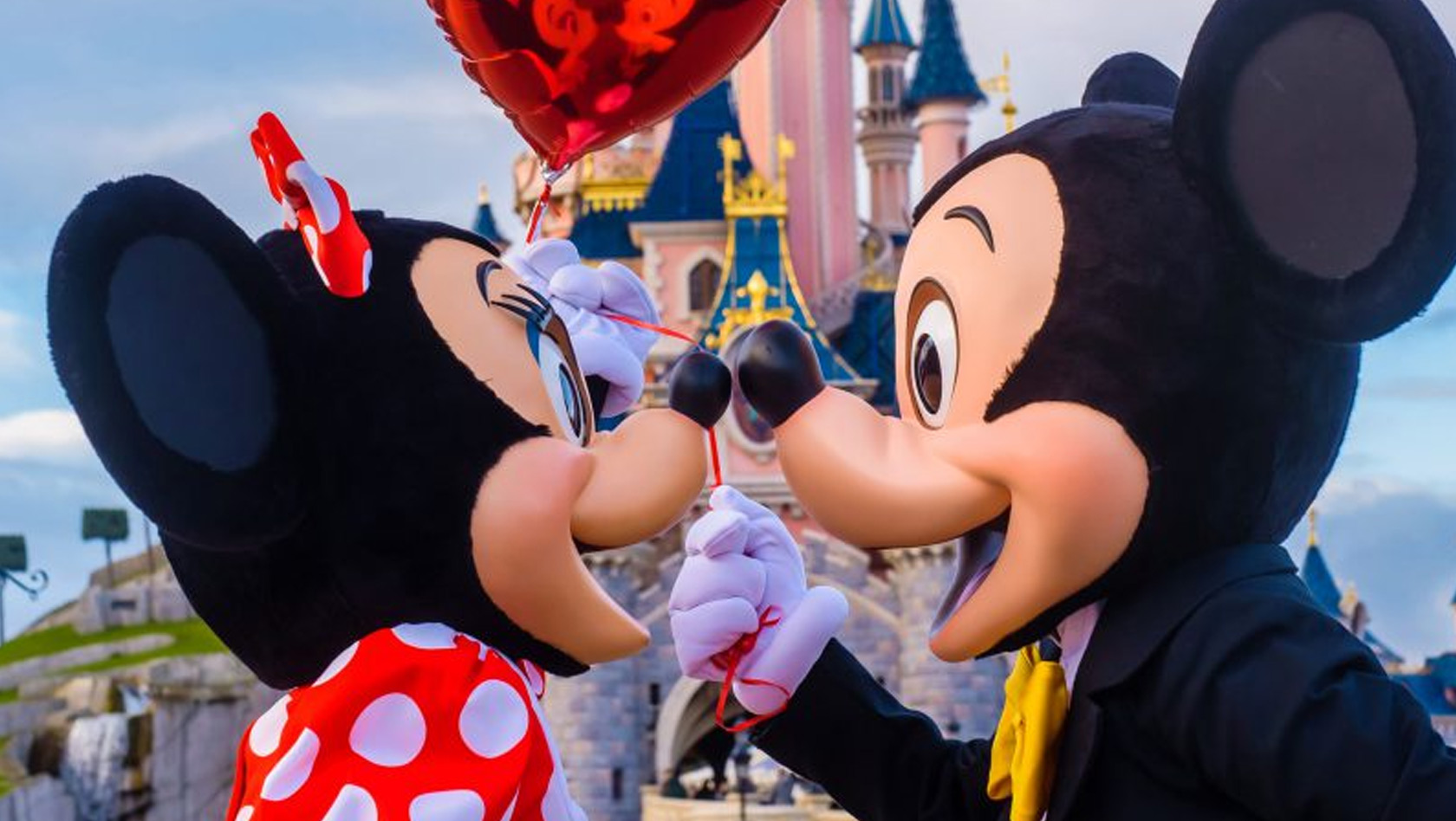 Disneyland paris - Micky und Minnie in Love