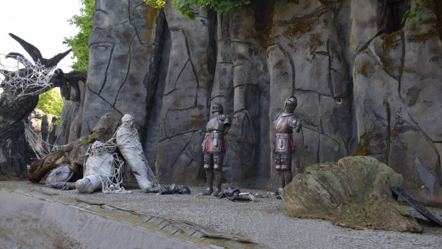 Movie Park Excalibur Wald mit toten Rittern