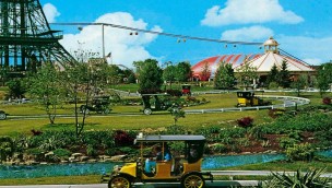 Kings Island Antique Cars (Les Taxis)