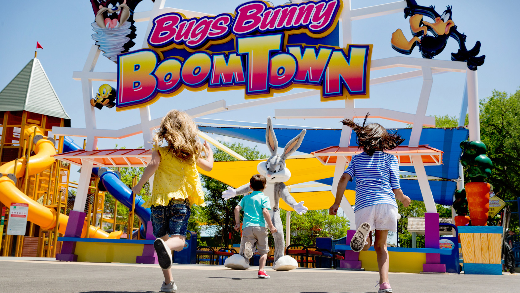 Six Flags Mexico Bugs Bunny Boomtown