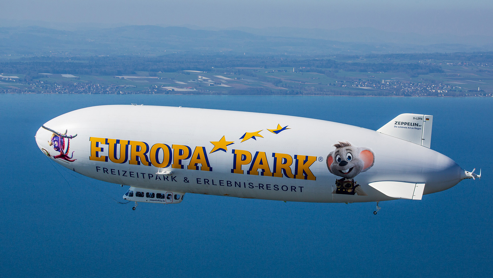 Europa-Park Zeppelin mit Snorri und Euromaus