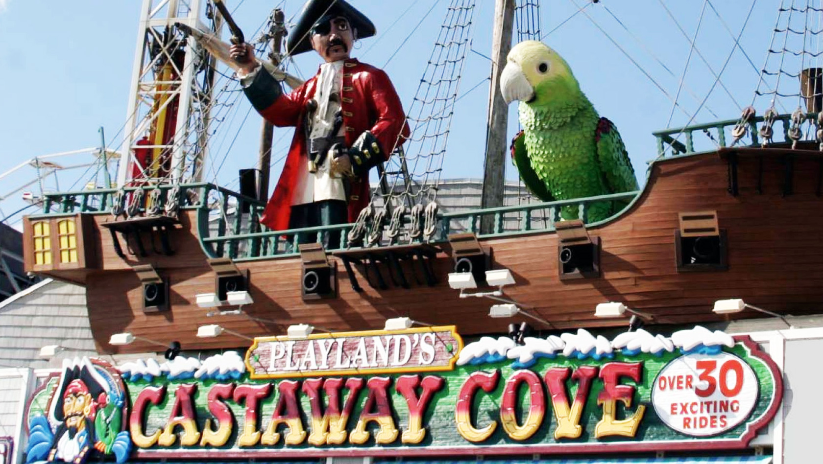 Playlands Castaway Cove Piratenschiff Logo