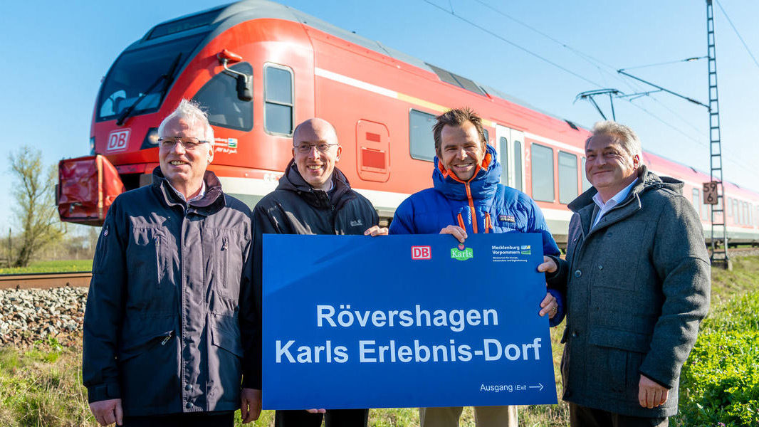 Karls Erlebnis-Dorf Bahn-Haltestelle