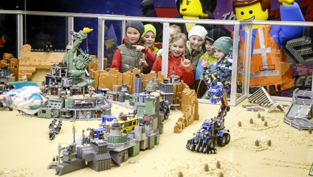 Legoland Deutschland The LEGO Movie 2 Filmset neu 2019