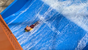 Kartrite Wasserpark Surf-Simulator Flowrider