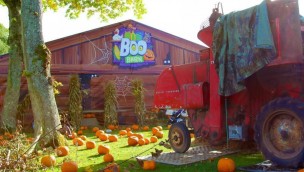 Paultons Park Halloween The Big Boo Barn
