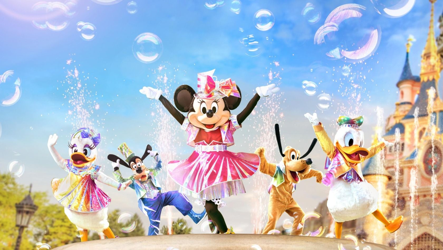 Minnie und ihre Freunde feiern das 30. Jubiläum von Disneyland Paris