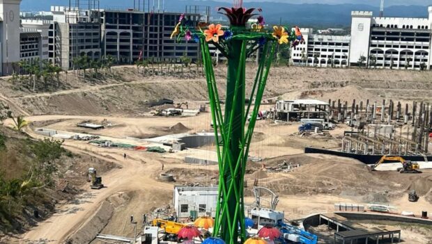 VidantaWorld Mexiko Baustelle Parachute Tower
