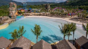 Ein Pool im Mega-Wasserpark Andamanda Phuket