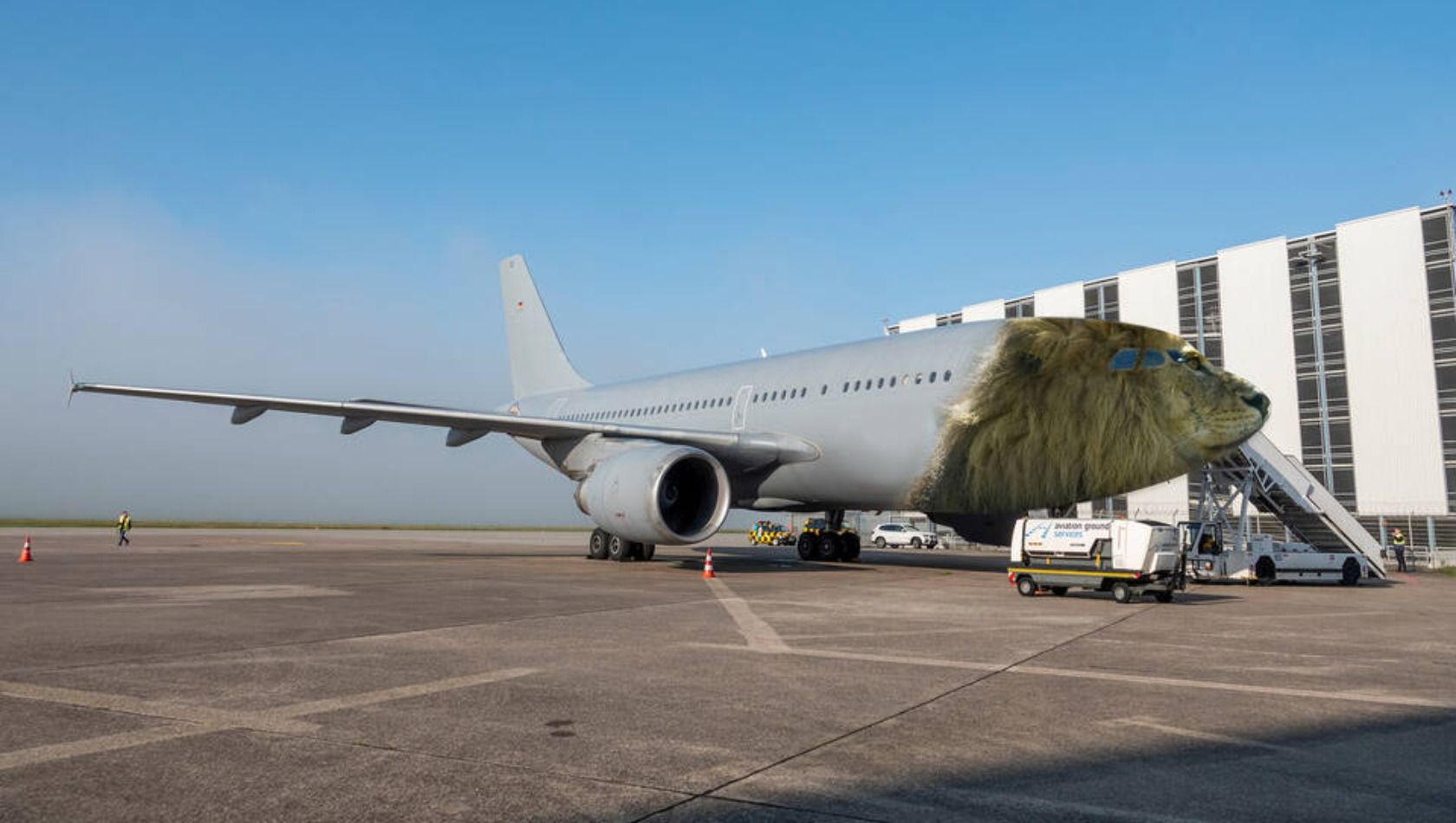Der Airbus A310 mit umgestalteter Front, wie er im Serengeti-Park als Restaurant eröffnet werden soll