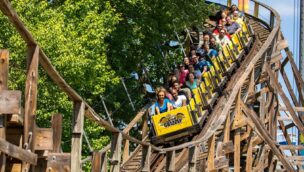 Die Holzachterbahn Grizzly auf King's Dominion
