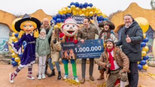 Der millionste Besucher und Maskottchen in der Saison 2022 im Toverland