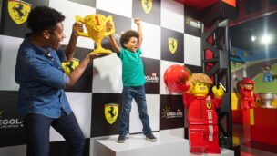 Partnerschaft zwischen Merlin Entertainments und Ferrari im LEGOLAND